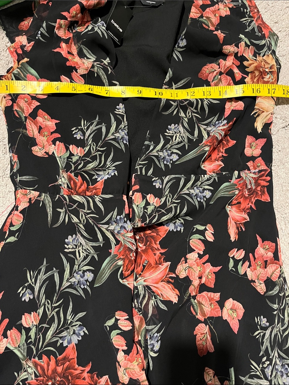 Bebe Plunging V-Neck Print Wrap Dress Cottagecore Feminine Party Event Boho - Picture 12 of 14